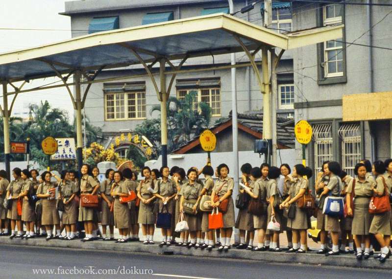 1980年代 台灣vs大陸 生活差很大陸男女穿熱褲上街 只有衣著自由